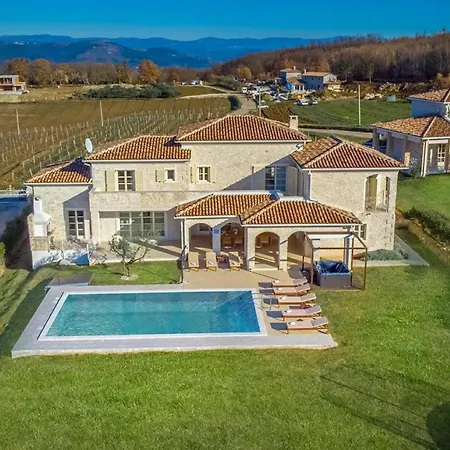 Σπίτι διακοπών Sara Vranje Selo