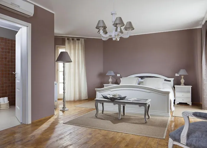 Sara Vikendica Vranje Selo